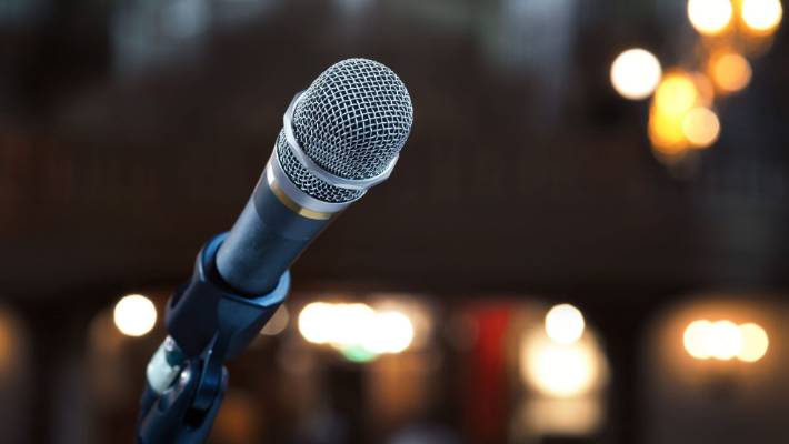 100+Informative Speech Topics: Make a wise choice