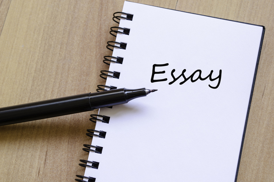 50+ Best Compare and Contrast Essay Topics